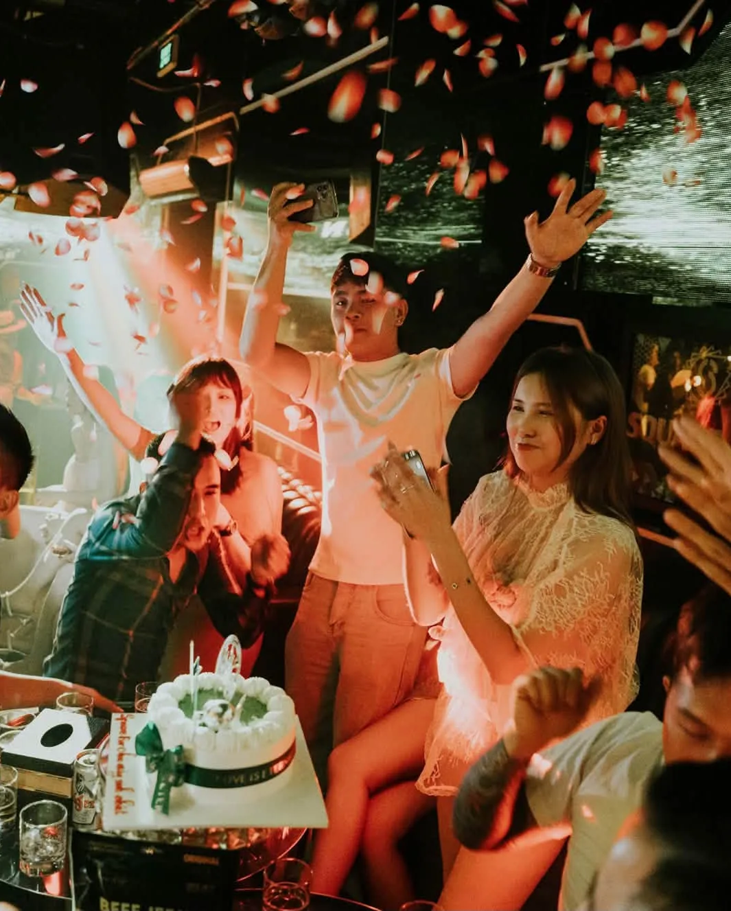 Square Bar — Khoảnh khắc
